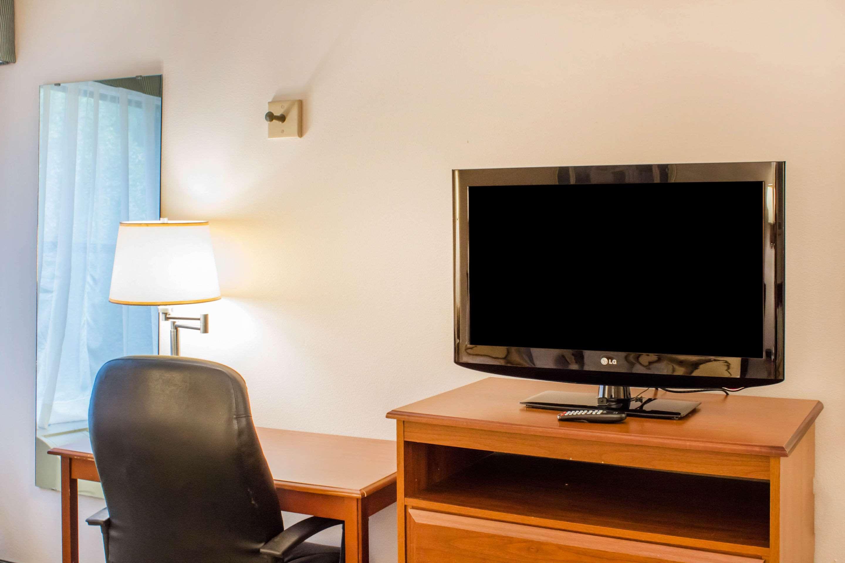 Econo Lodge Raleigh Eksteriør billede