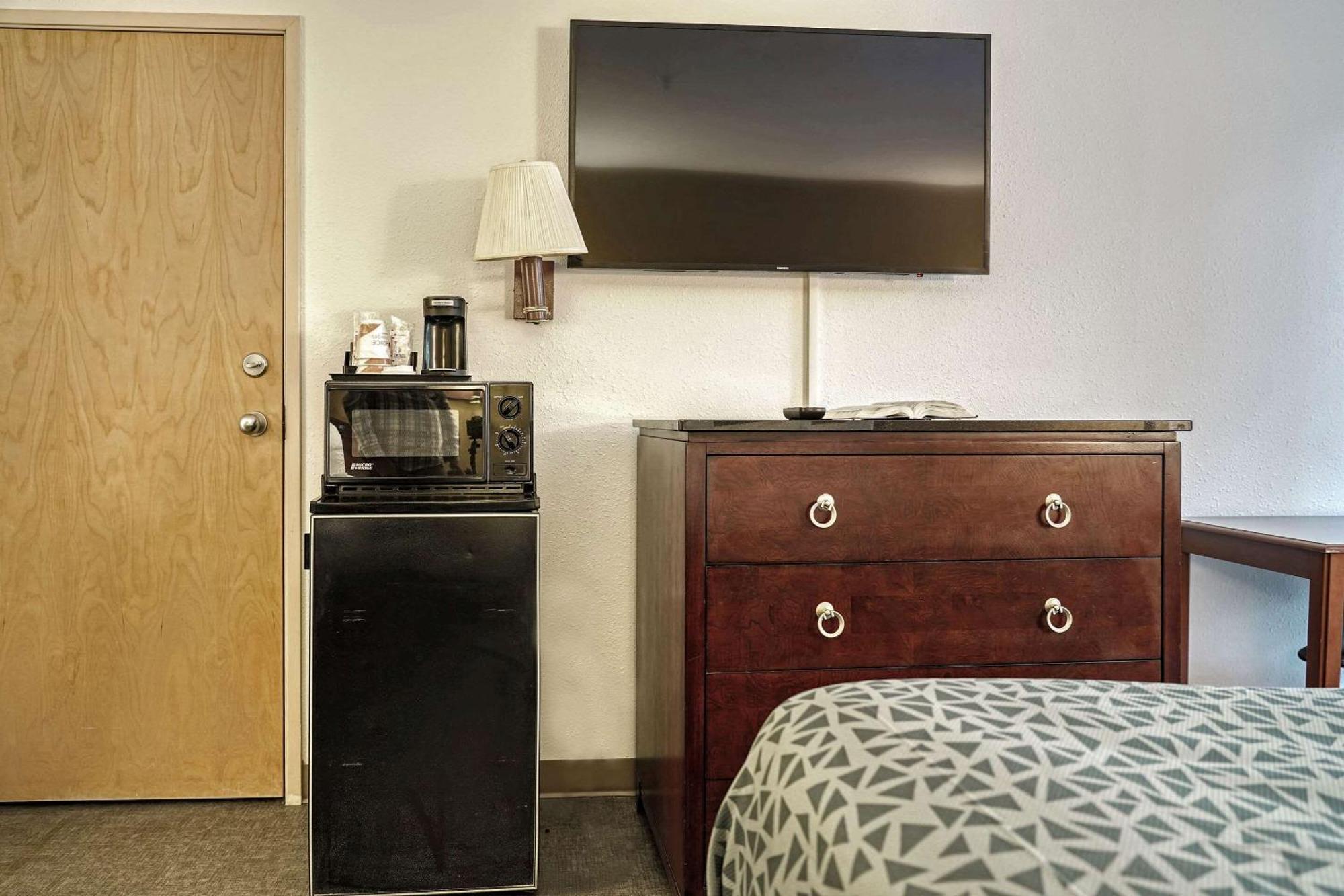 Econo Lodge Raleigh Eksteriør billede