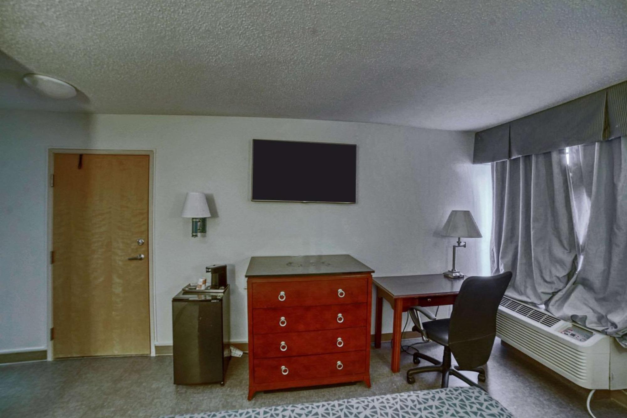 Econo Lodge Raleigh Eksteriør billede
